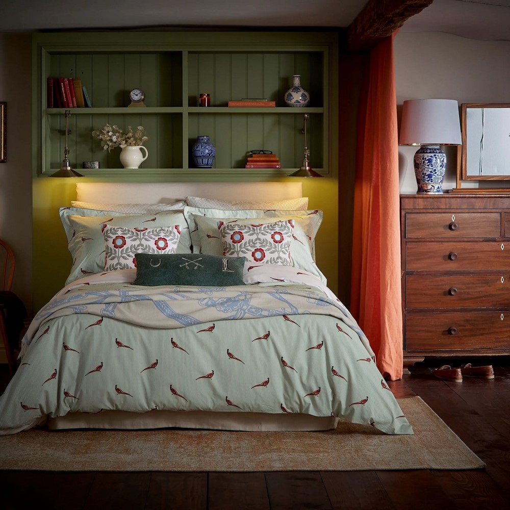 The Pheasant Stripe Cotton Bedding by Joules in Khaki Green